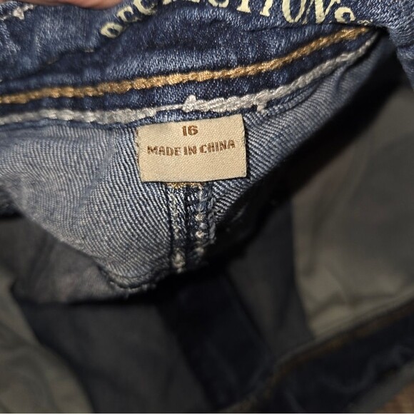 Natural Reflections Stretch Jean Shorts - Picture 5 of 6